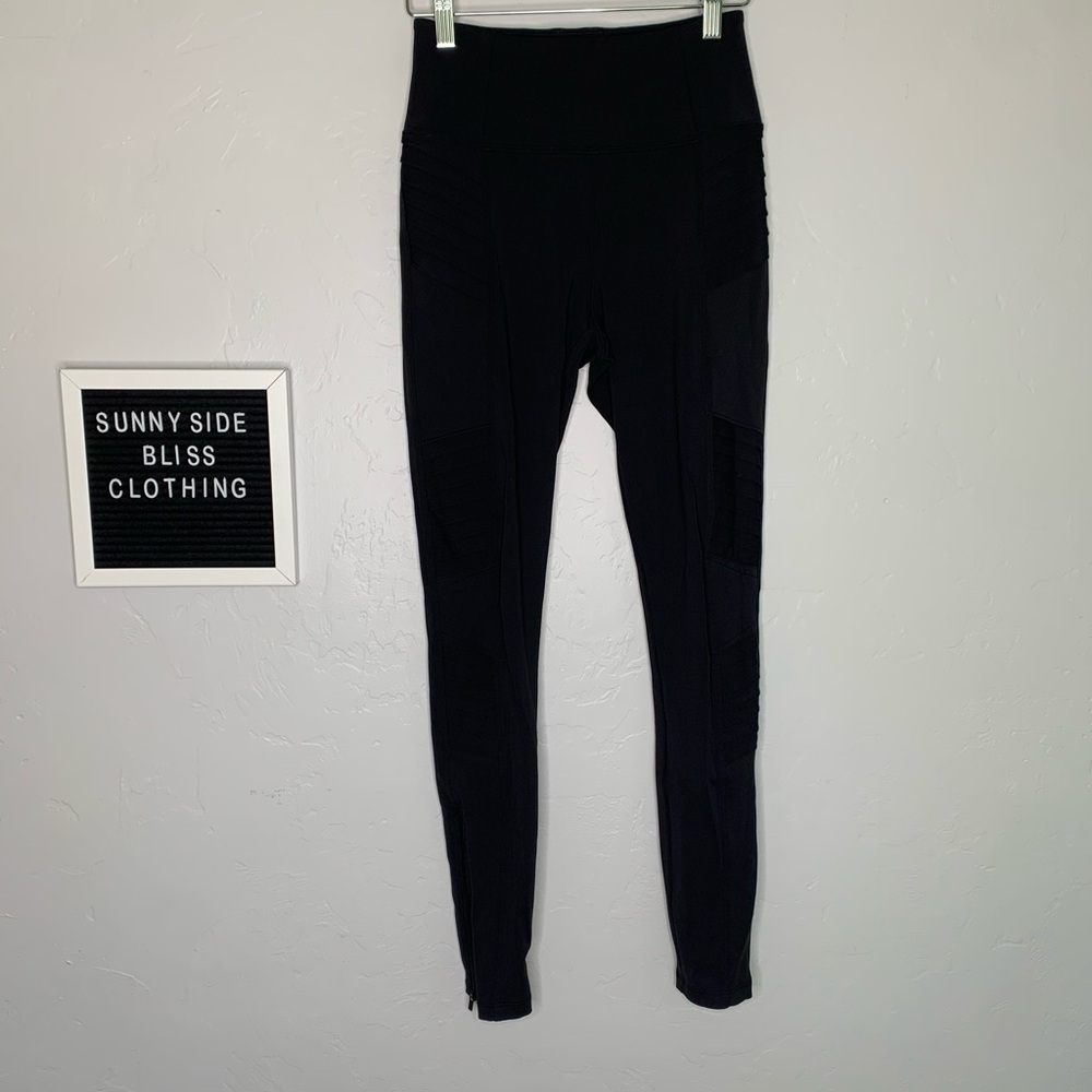 Athleta Delancey Moto Black Compression Leggings XS Textured Panels & Zips